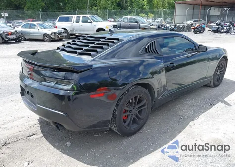 2015 Chevrolet Camaro 2Ls из США, поврежденный, VIN 2G1FB1E31F9158982